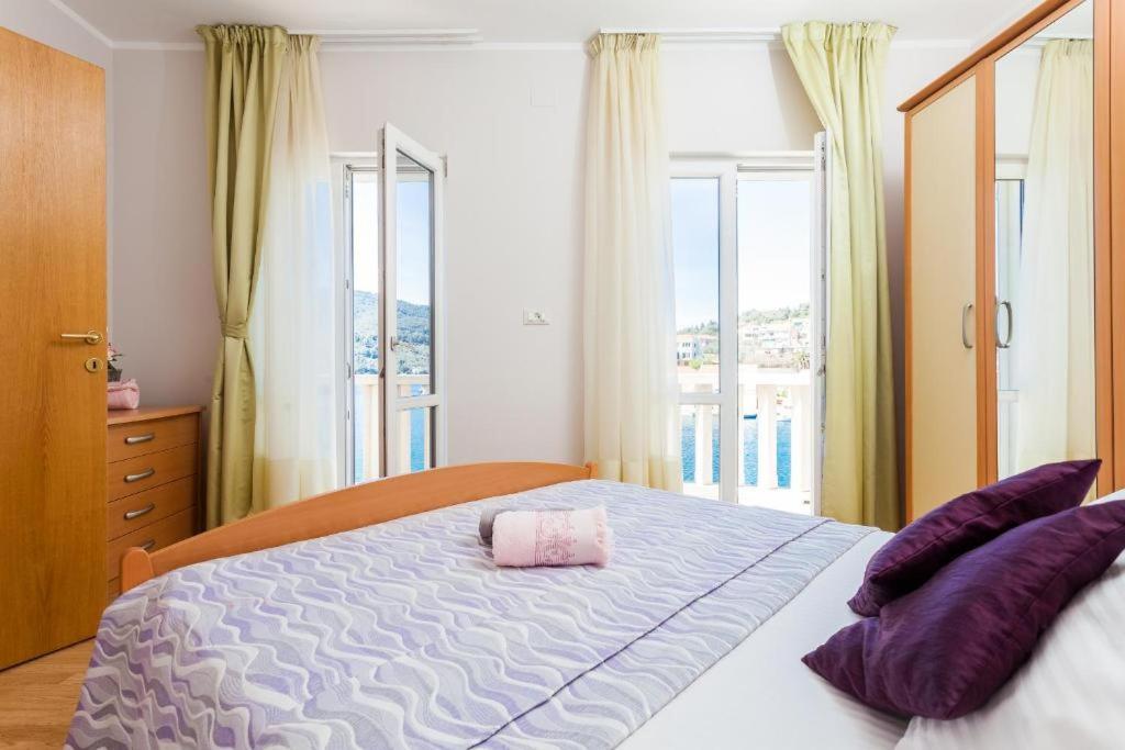 Apartments Dea Caeli فيلا لوكا المظهر الخارجي الصورة